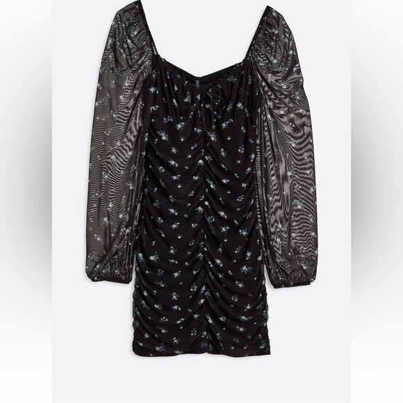 H&M Black Dress with White Floral Design - Picture 3 of 7